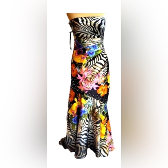 Night Moves Dresses & Skirts - Night Moves Strapless Beaded Satin Prom Dress - 6 - Animal Floral Print - Used